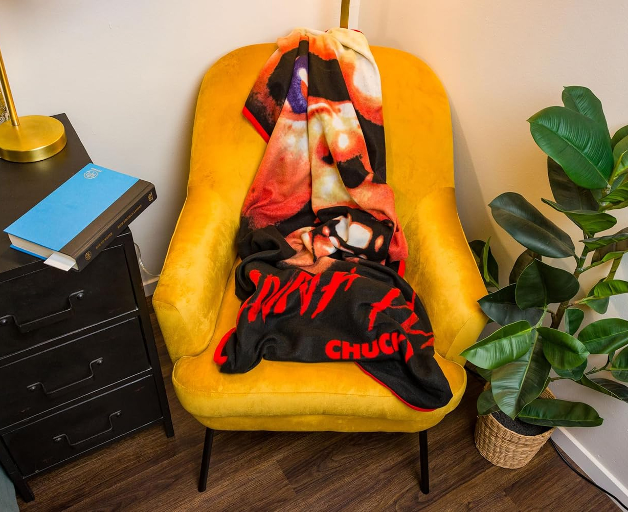 Cobertor de Lance Chucky “Wanna Play?” (Quer Brincar?)