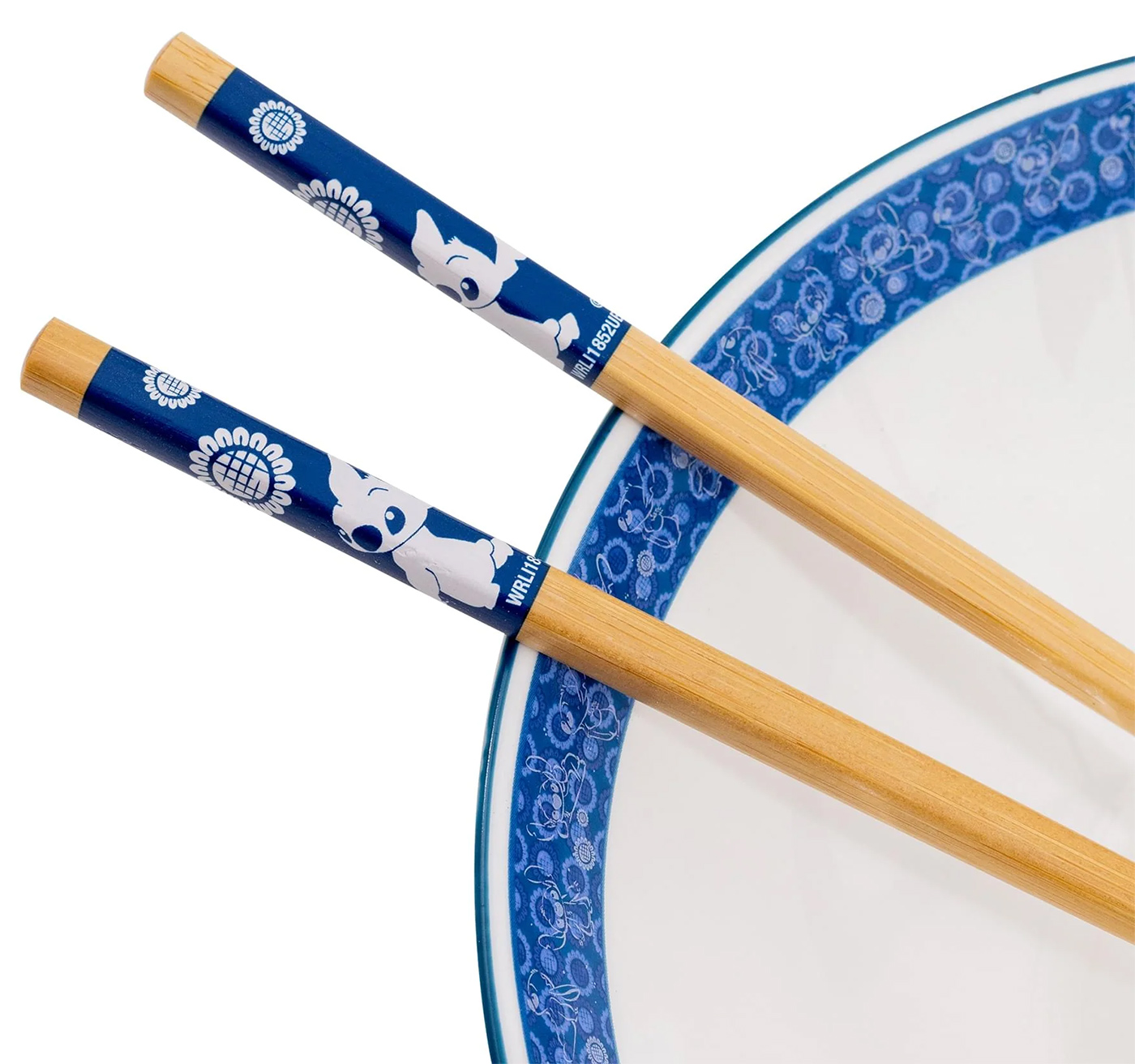 Disney Lilo & Stitch Poses 30-Ounce Ceramic Ramen Bowl and Chopstick Set