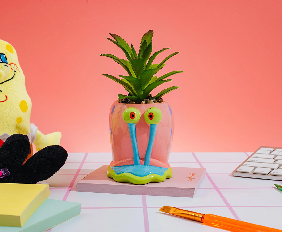 Mini-Vaso de Plantas Caracol Gary com Suculenta Artificial (Bob Esponja Calça Quadrada)