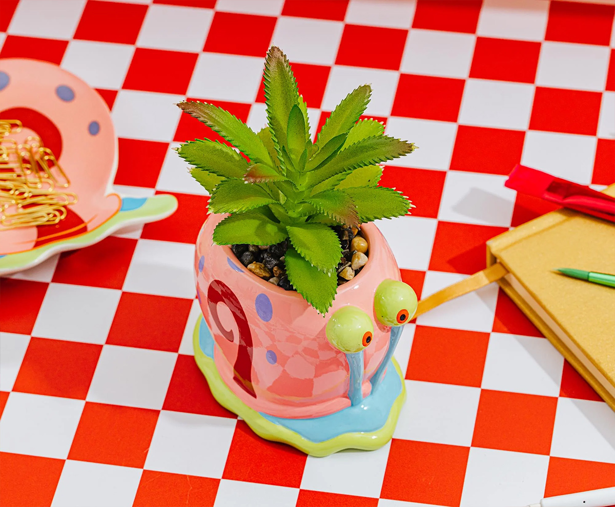 Mini-Vaso de Plantas Caracol Gary com Suculenta Artificial (Bob Esponja Calça Quadrada)
