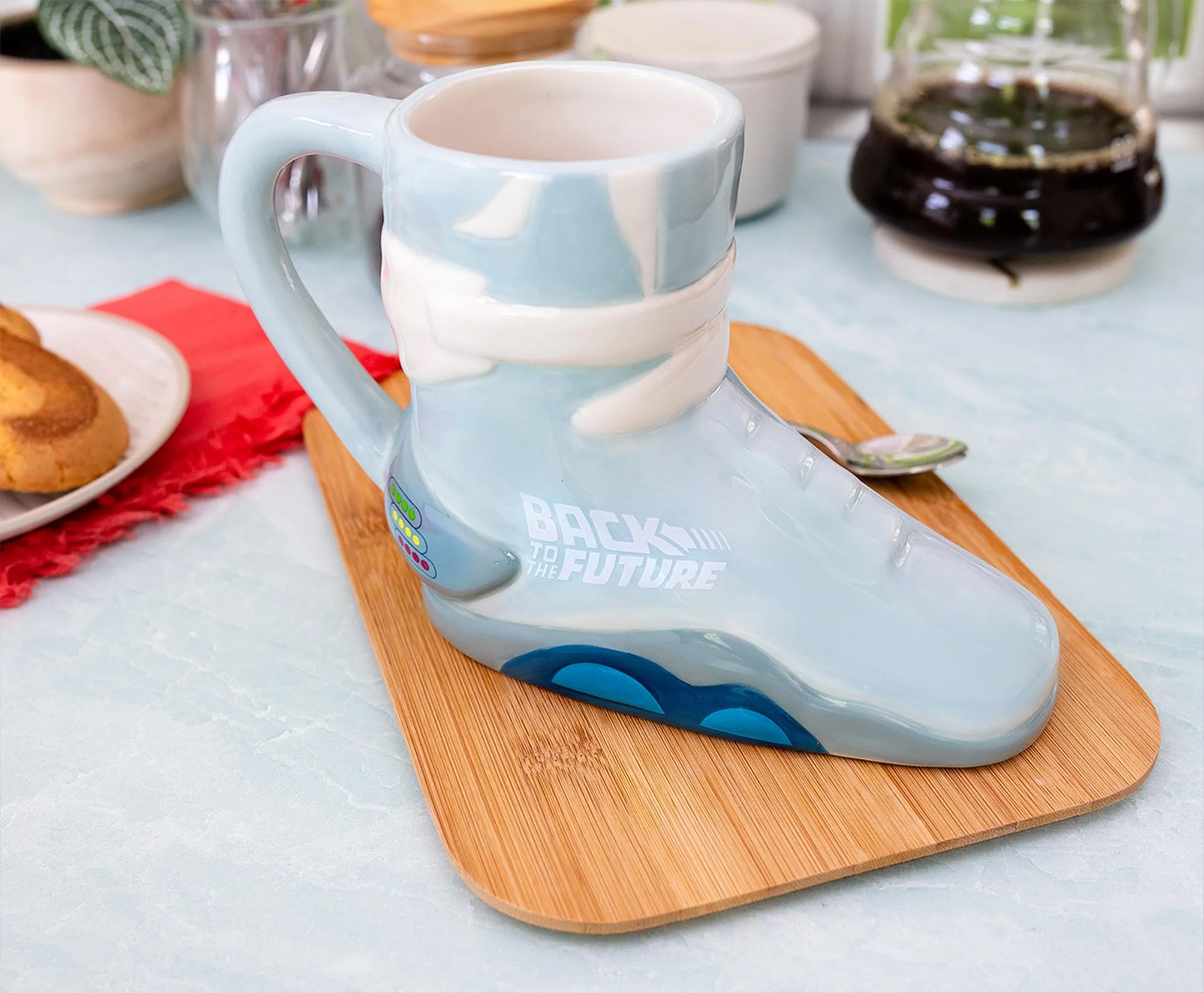 Caneca 3D Nike Air Mag do Filme De Volta para o Futuro Parte II