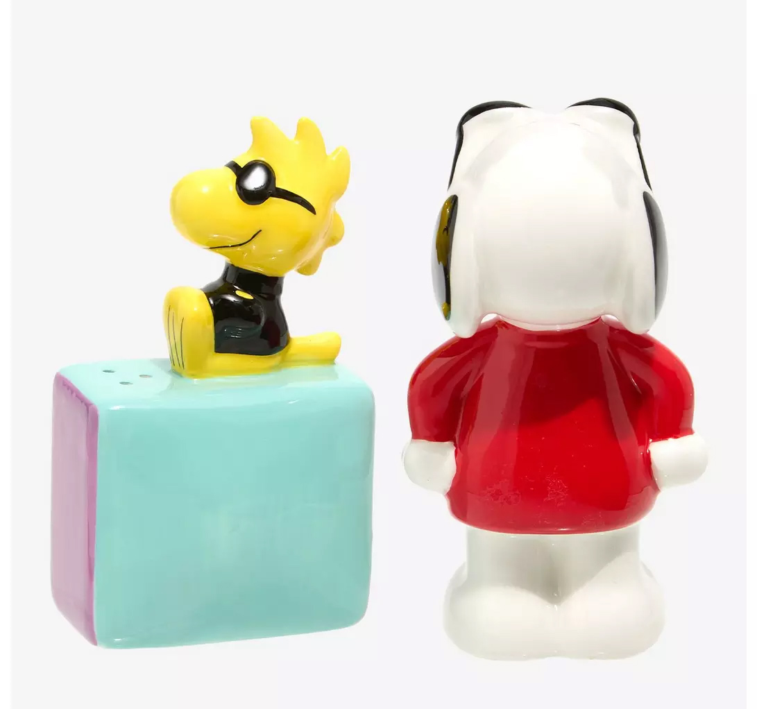 Saleiro e Pimenteiro Peanuts com Joe Cool (Snoopy) e Woodstock