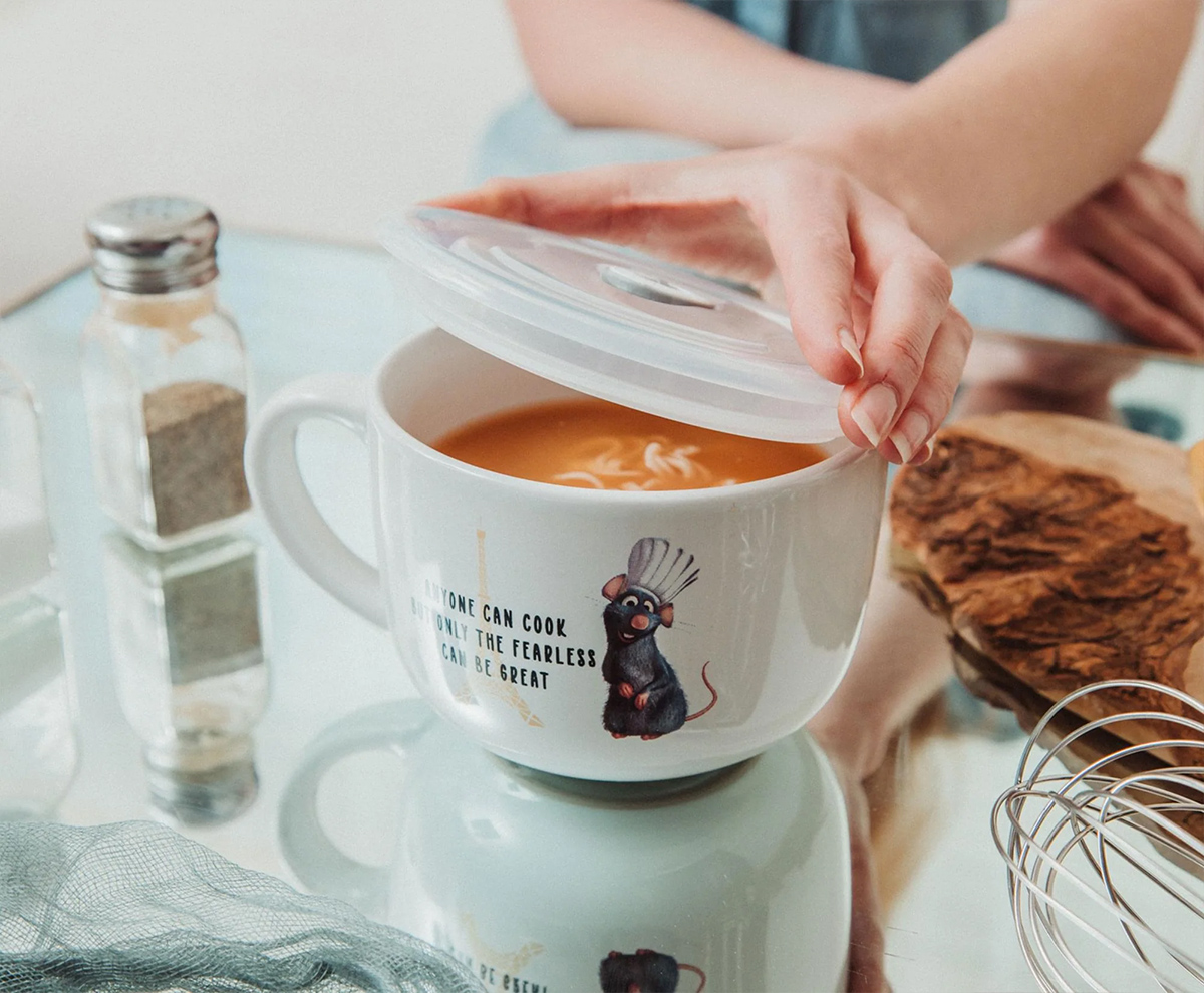 Caneca de Sopa com o Chef Remy de Ratatouille (Pixar)