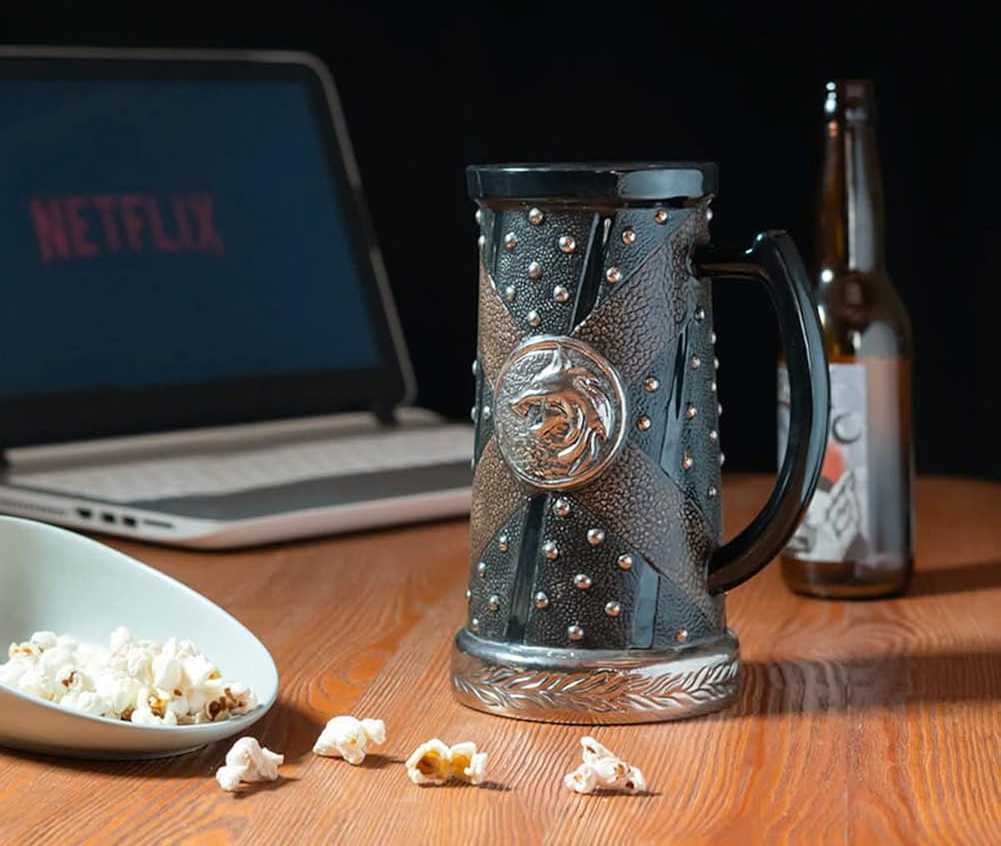 Caneca Tankard da Série The Witcher (Netflix)