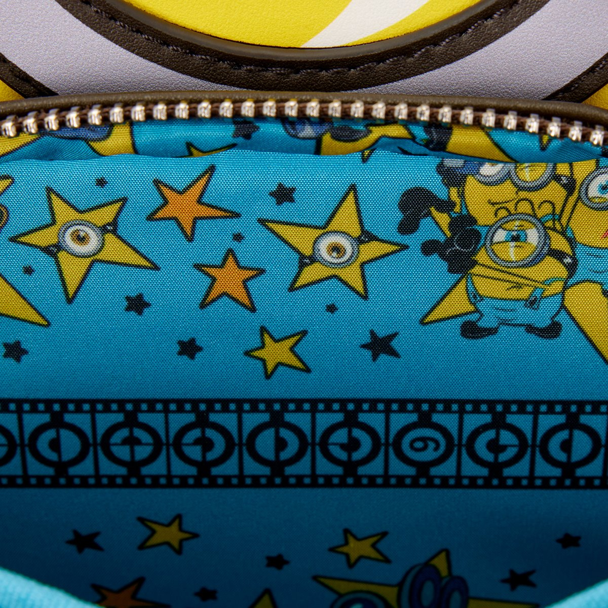 Mini-Mochila Minion James do Filme Minions & Monstros