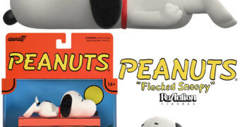 Figura Snoopy Dorminhoco ReAction com Acabamento Aveludado (Flocked)