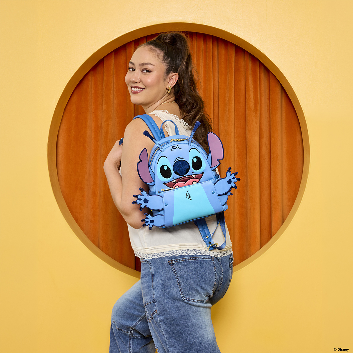 Mini-Mochila Experiência Genética nº 626 (Stitch) com Antenas e Braços Retráteis (D23)