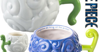Canecas 3D Frutas do Diabo de One Piece: Fruta da Fumaça (Moku Moku no Mi) e Fruta Goma-Goma (Gomu Gomu no Mi)