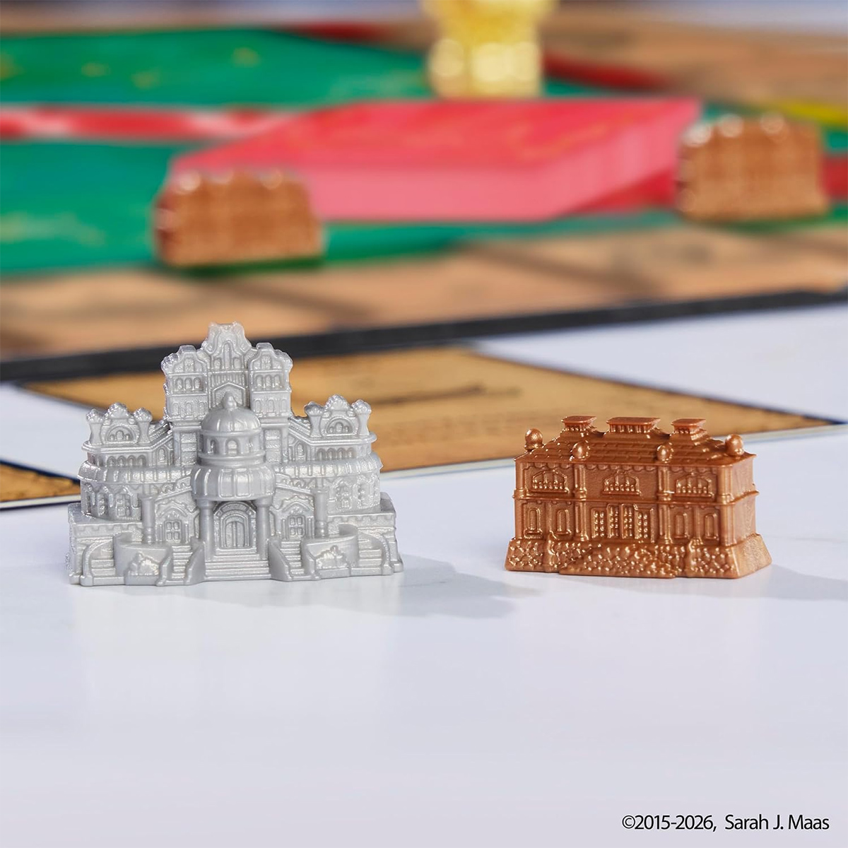 Jogo Monopoly do Livro Corte de Espinhos e Rosas de Sarah J. Maas