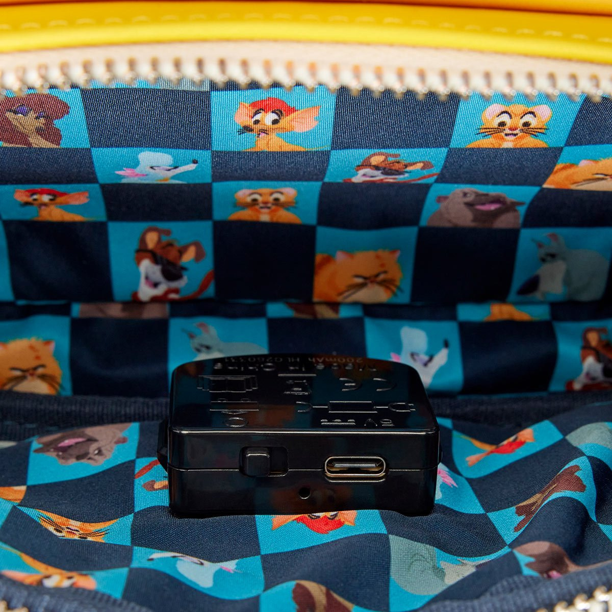 Mini-Mochila Disney do Filme Oliver e Seus Companheiros de 1988